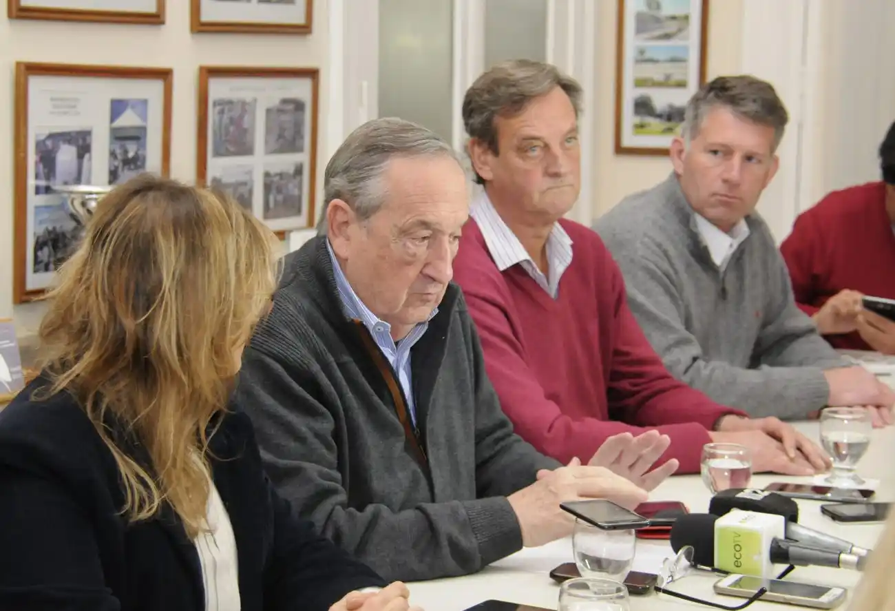 Subido a la obra pública, Lunghi habló sobre las PASO y defendió su gestión de gobierno 
