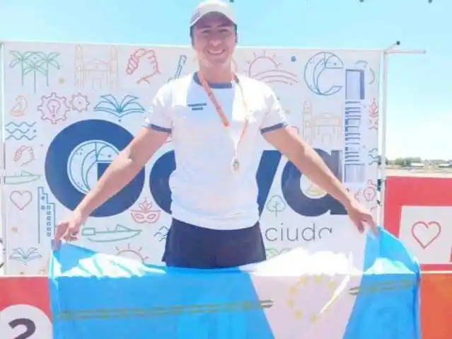 Arias ganó la segunda fecha de
la Maratón Acuática Natura Sport