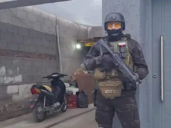 Cayó una banda narco que le vendía droga a menores de edad a metros de una escuela en Córdoba