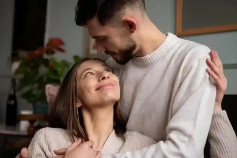 Horóscopo negro: los signos que tienen altas chances de revivir un viejo amor en 2024