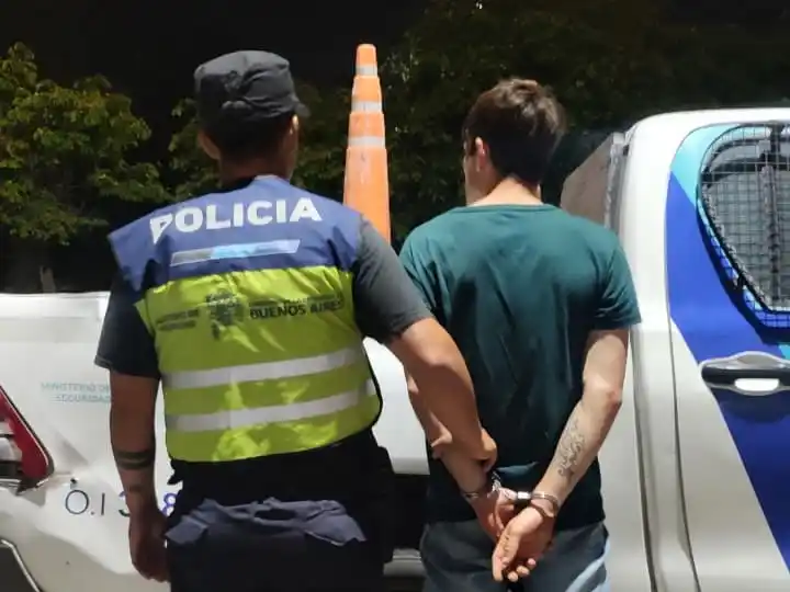 A disposición. De la Justicia, quedó el individuo interceptado por personal policial