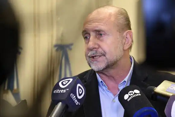 Perotti: "Cualquier expresión nacional debe contener al interior, lo que aparece hoy solo representa al AMBA"