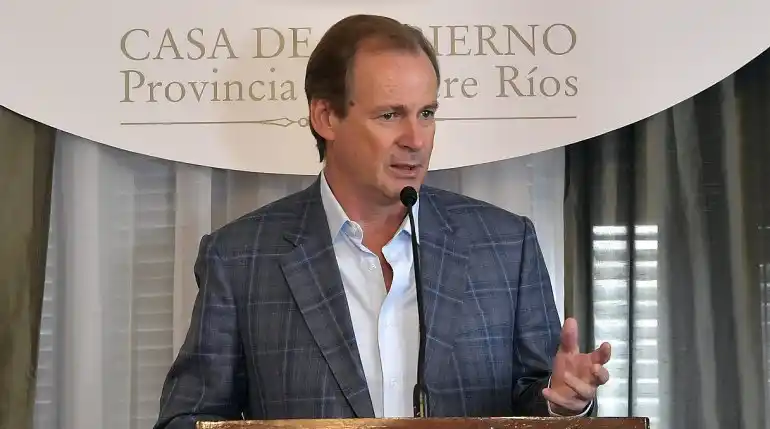 Bordet: "Cuidamos a la población pero también necesitamos del autocuidado"