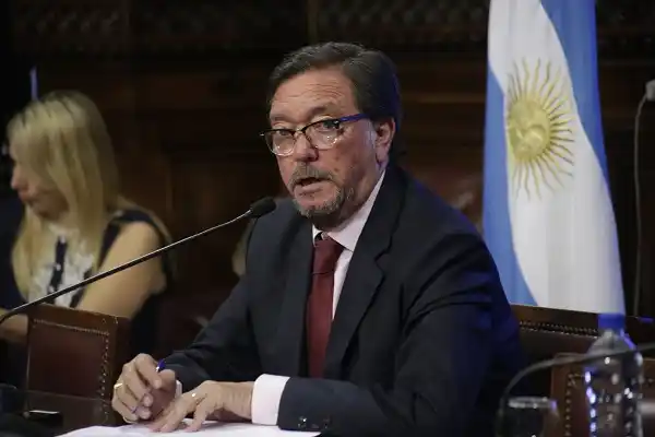 Avanza la penalización de la tenencia de pornografía infantil