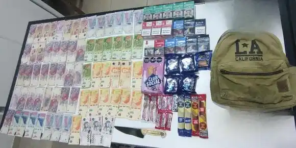 Se metieron a robar dinero, cigarrillos y alfajores en un supermercado de Sunchales: los persiguieron y atraparon