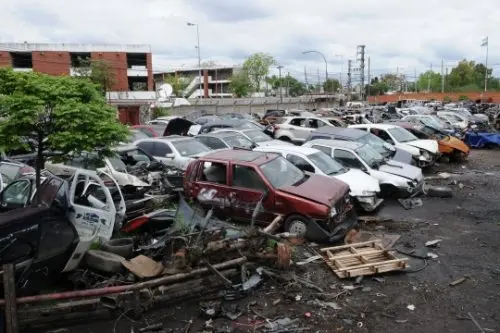 Clausuran 2.700 desarmaderos durante mayo y detienen a 700 personas