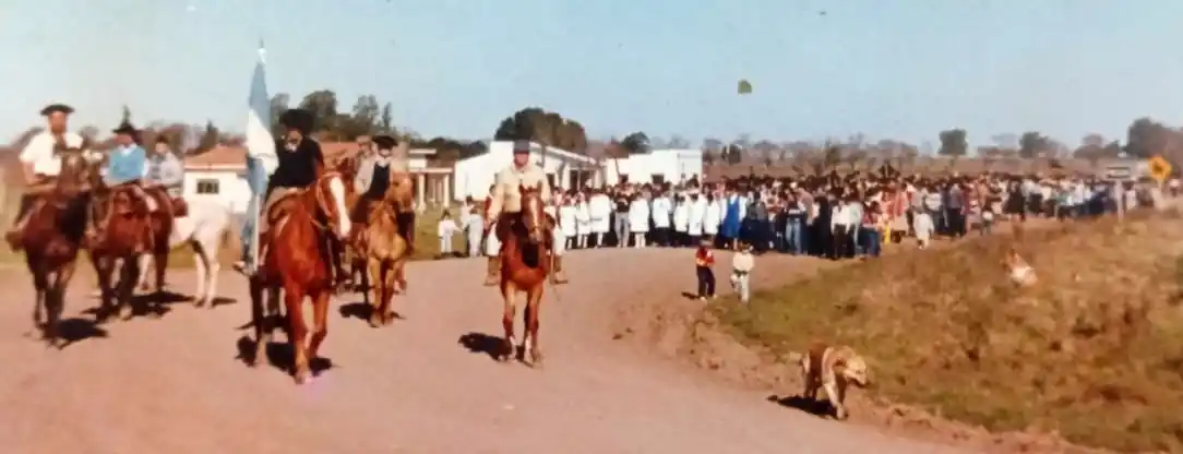 Una de las primeras procesiones-