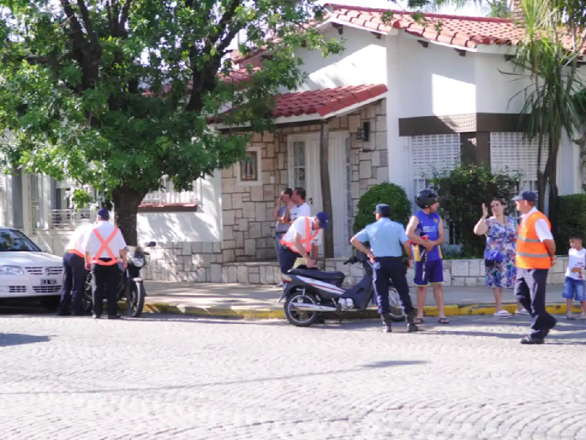 22 motos retenidas en un nuevo control vehicular municipal