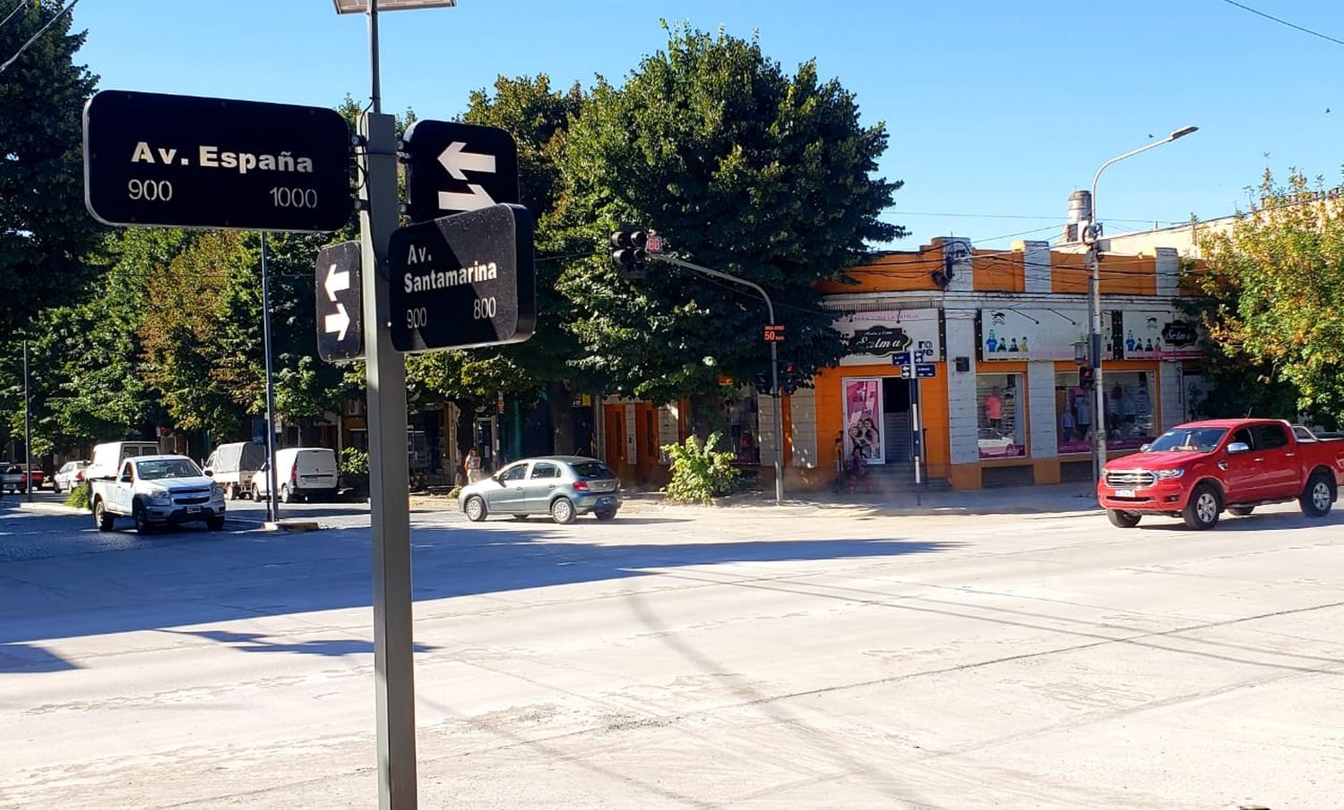 Culminaron las obras en la esquina de las cuatro avenidas.