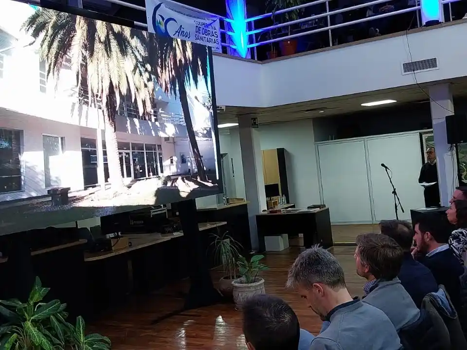 Obras Sanitarias 60 años