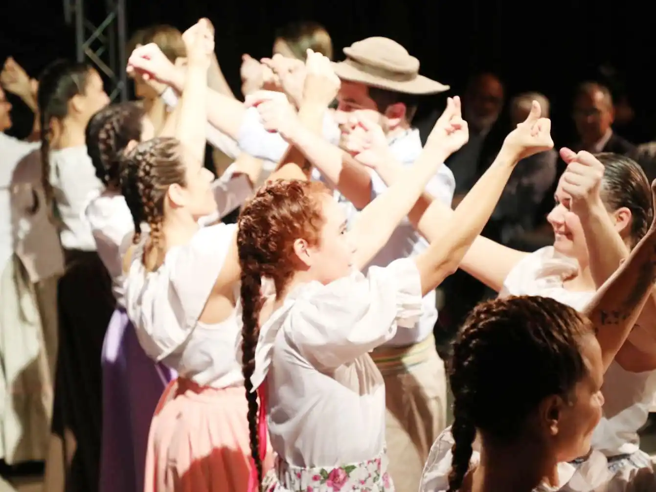 La Noche de las Ciudades vuelve con música, arte y sabores entrerrianos