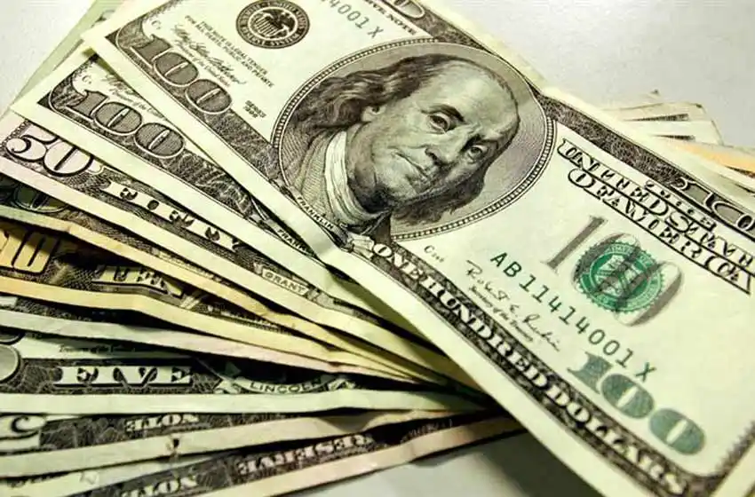 El dólar se ubicó debajo de los $19