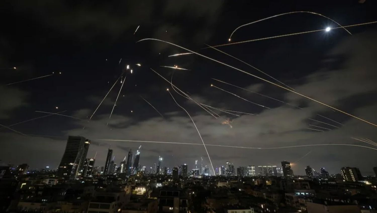 Máxima tensión en Medio Oriente: Israel asesinó al jefe de Estado Mayor iraní