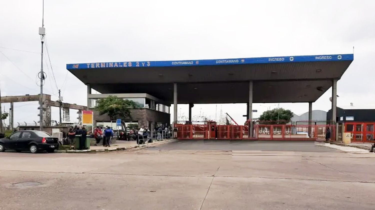 Llaman a licitación por reparación integral del techo en Terminales 2 y 3 del Puerto de Mar del Plata