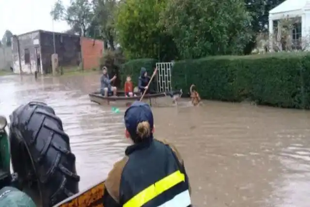 López afirmó que “no hubo mayores consecuencias por las lluvias en la provincia”
