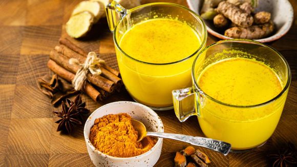 Descubre los beneficios antiinflamatorios de la leche dorada