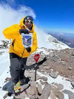 Un tandilense en la cima del Aconcagua