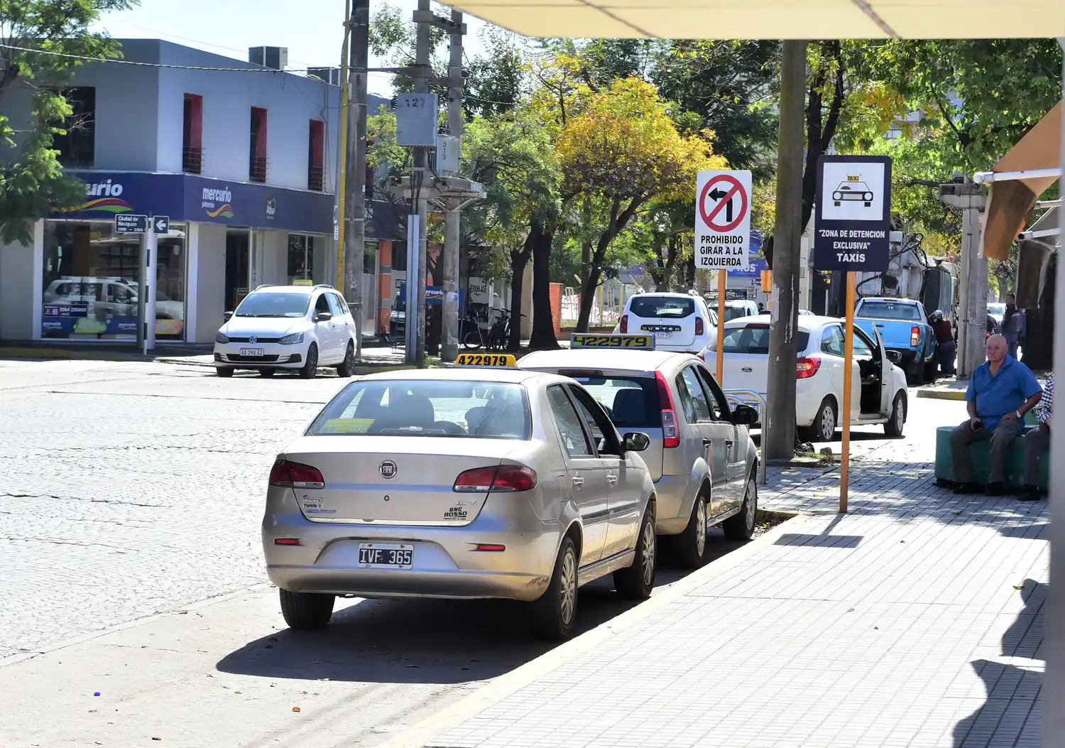 Taxis y remises en la ETO
