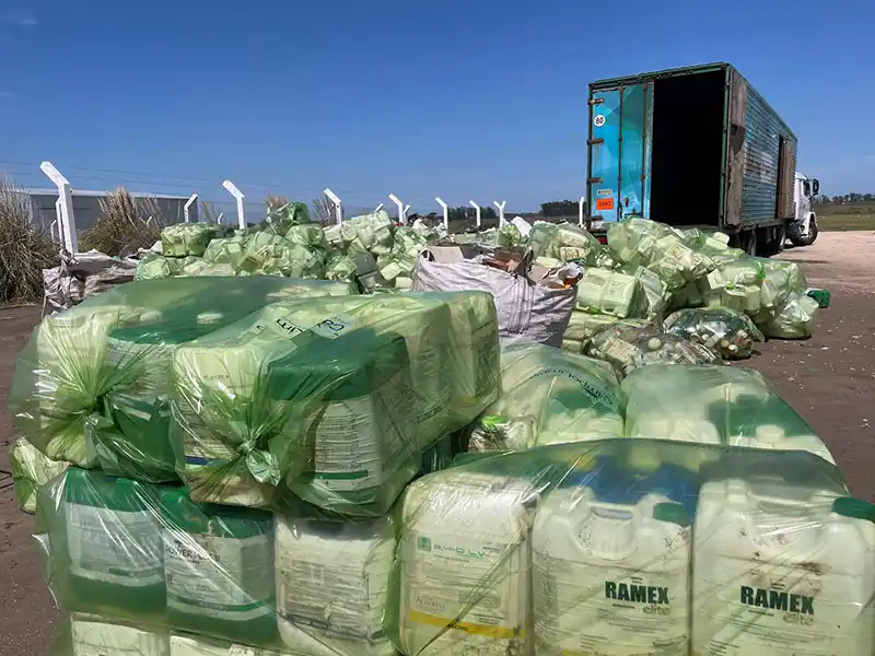 Cargaron en el Semar 28.000 envases vacíos de fitosanitarios