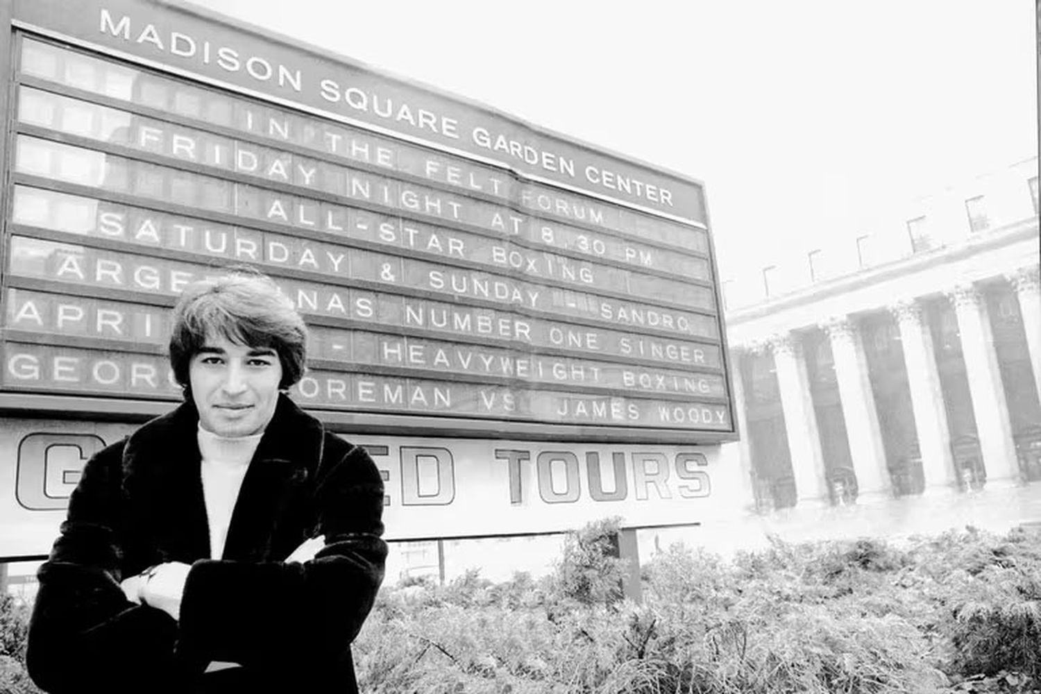 El 11 y 12 de abril de 1970 Sandro se presentó en el Felt Forum del Madison Square Garden, convirtiéndose en el primer latinoamericano en lograrlo