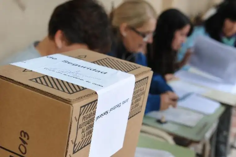 Crecen las afiliaciones truchas a partidos políticos