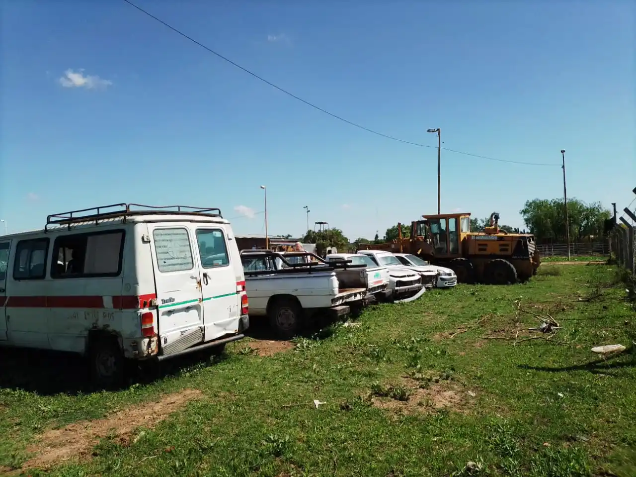 Se subastaron públicamente 17 automotores municipales