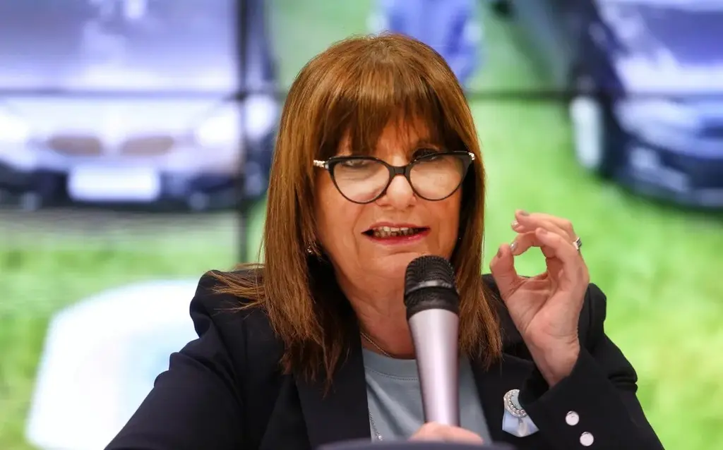 Bullrich se afilió a LLA