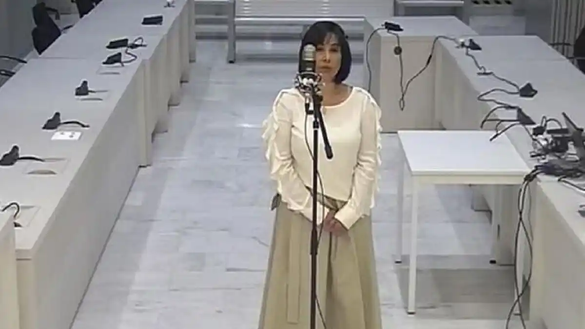 REDUCEN SENTENCIA a la extesorera de Chávez y su esposo (+Detalles)