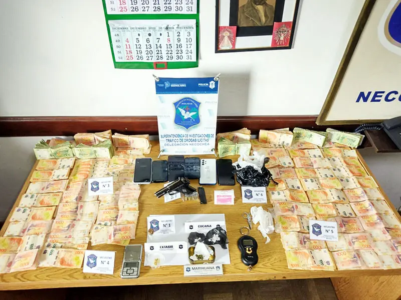 Desbarataron una banda acusada de vender drogas mediante “delivery”