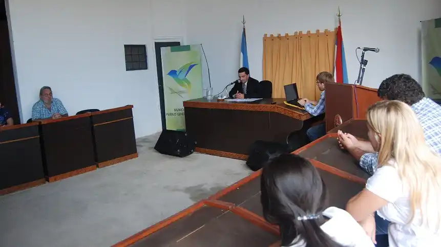 Renunció Martínez y ahora el Concejo Deliberante sesiona con dos ediles menos  