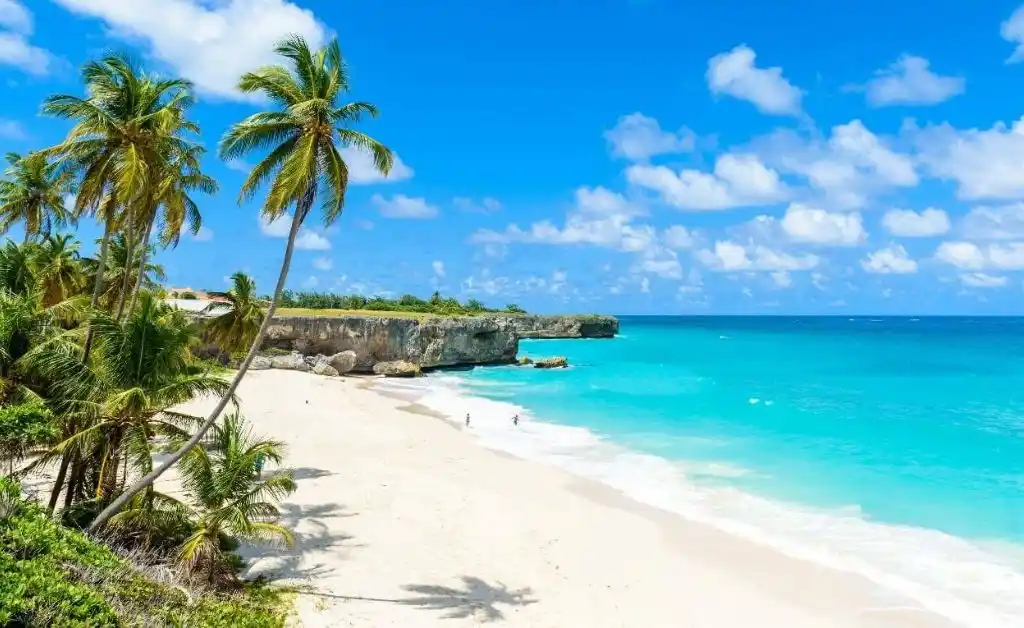 Barbados planea destituir a la reina Isabel como jefa de Estado y convertirse en República