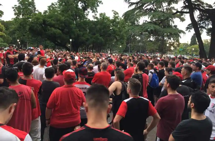 «Hay un descontento masivo para con una dirigencia que viene de fracaso tras fracaso»