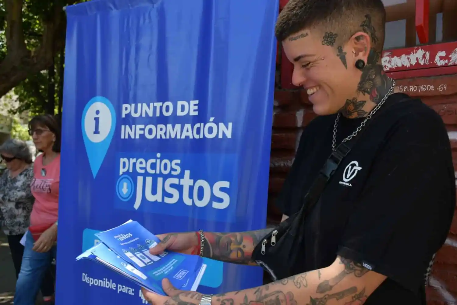 Cómo es la participación de las organizaciones sociales en los controles de precios junto a Camioneros