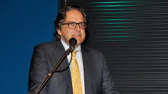 EMPRESARIOS LISTOS para la reconversión: Fedecámaras anuncia adecuación de sistemas