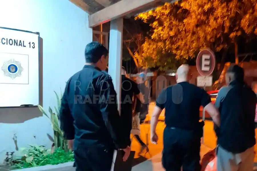 Amenazó a su propia familia con un revólver calibre 32: terminó detenido