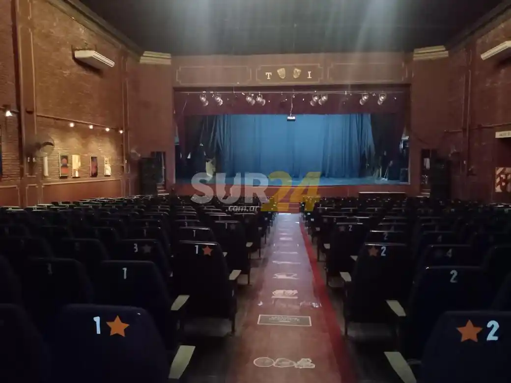 Al fin se abrió el telón y volvió el público a los espacios culturales