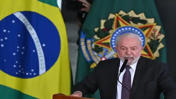 Lula cancela viaje a Rusia para cumbre de BRICS: a causa de un accidente doméstico