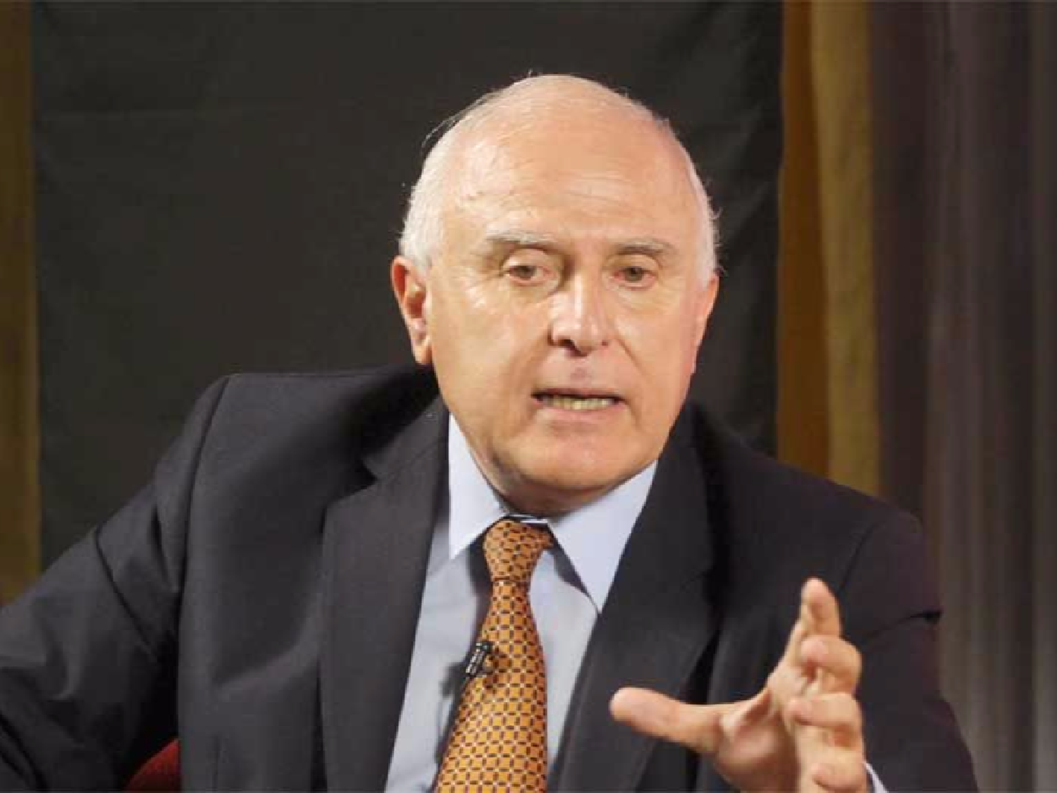 Para el gobernador de Santa Fe la pobreza "se profundizará"
