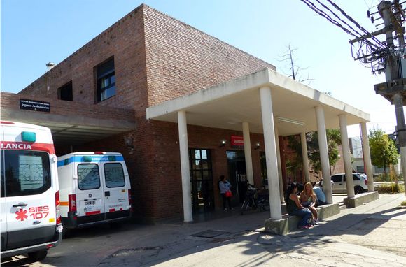 Balearon a un joven de 19 años  y terminó internado internado