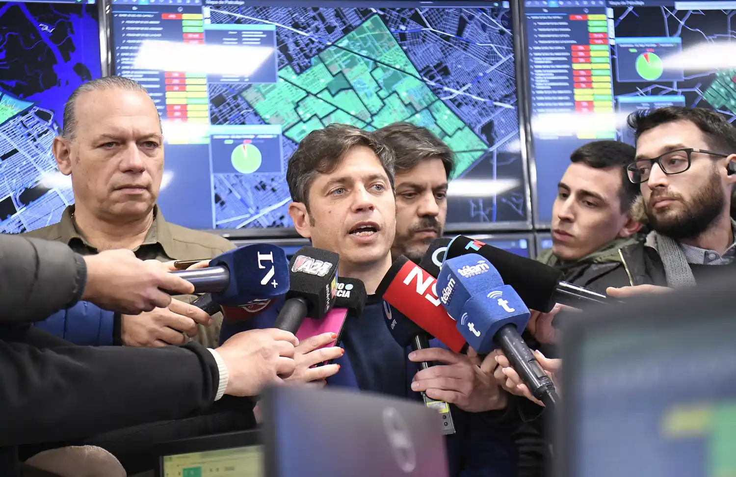 El gobernador Axel Kicillof confirmó 94 detenidos a disposición de la Justicia.