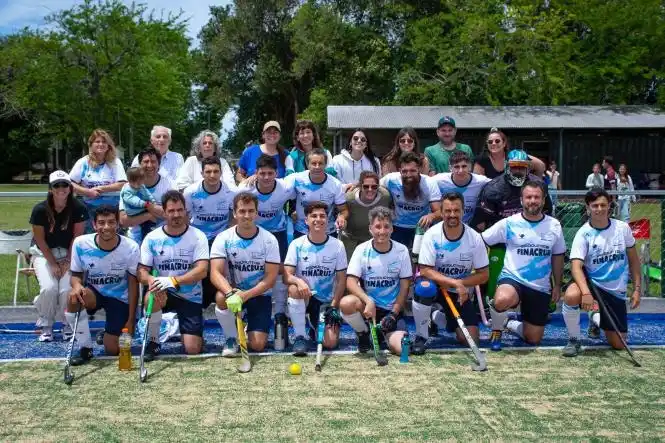 Hochey Masculino: Náutico es finalista