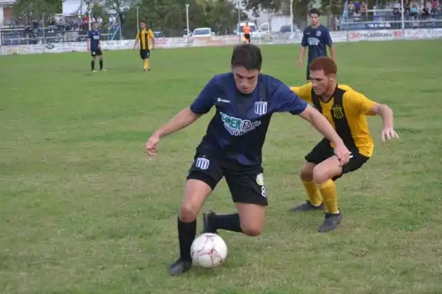 Valioso triunfo de S. Sportiva ante JFU de Carbó para seguir prendido