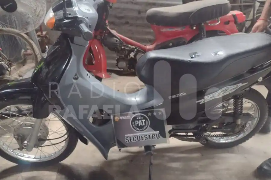 Circulaba en una moto con pedido de secuestro: la retuvieron