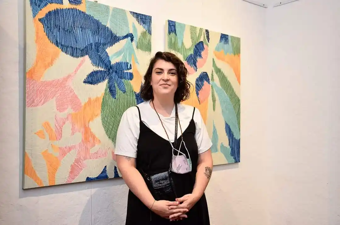 “Todas las flores vuelven a crecer”: Inauguración de la Muestra Pictórica de Lucía Auld en Casa de Casco