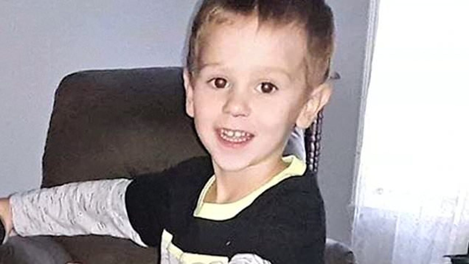Niño de 3 años perdido en el bosque sobrevive gracias a la ayuda de un oso