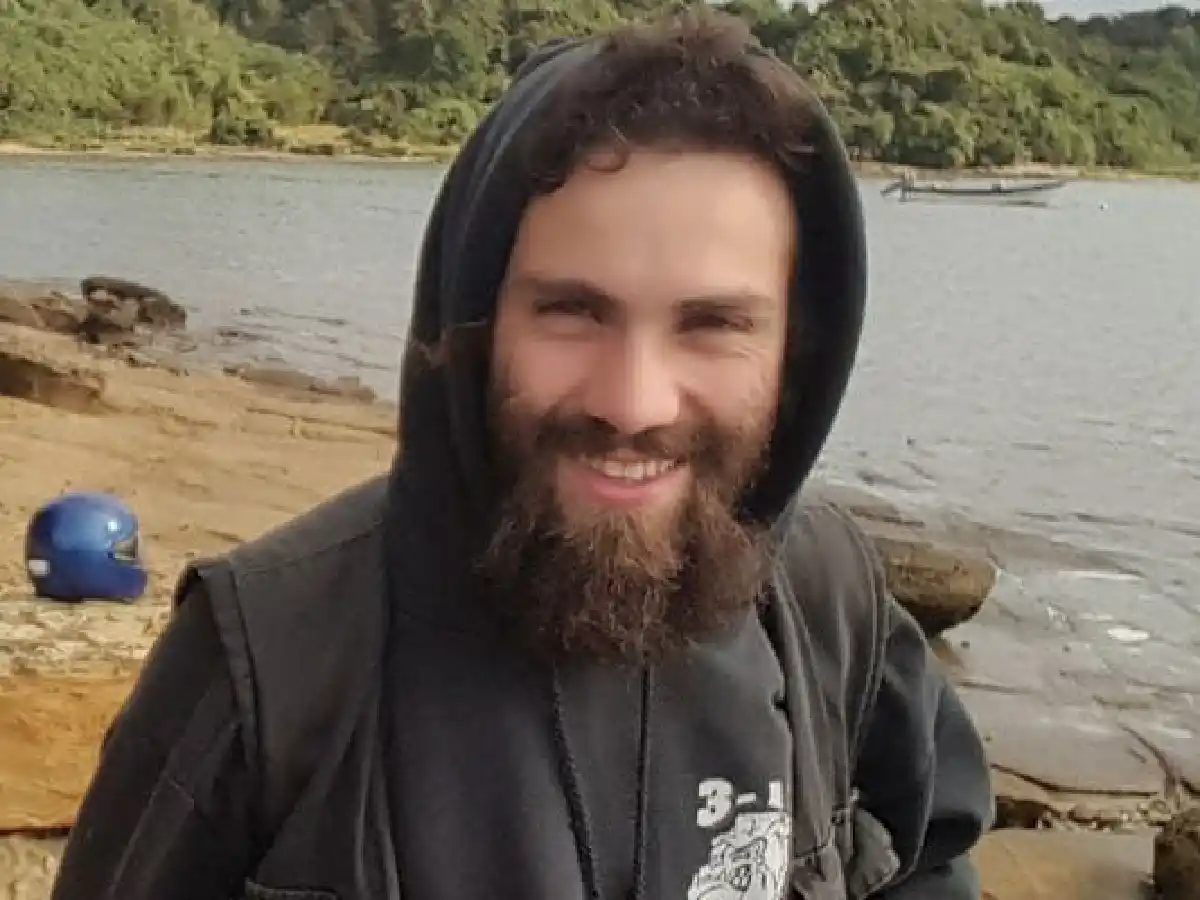 Investigan si una mochila hallada durante los operativos pertenece a Santiago Maldonado 