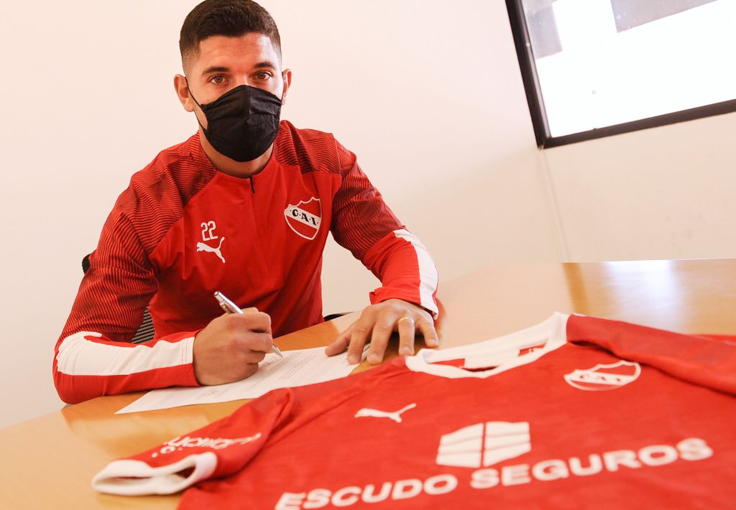 El uruguayo Federico Martínez ya no es jugador de Independiente