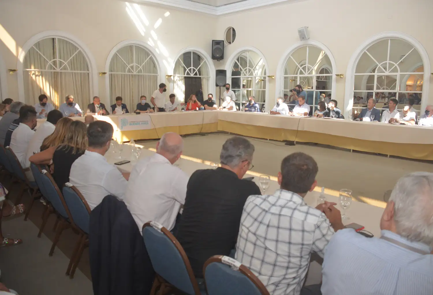 Turismo pidió medidas para la regularización de los alojamientos informales y mejor difusión del destino