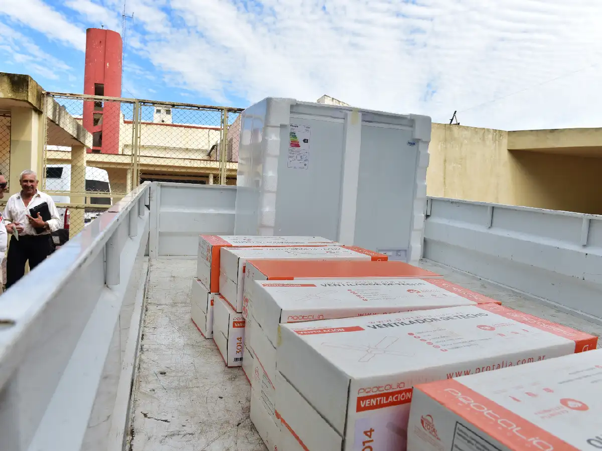 Gracias a donaciones de  la comunidad, entregaron electrodomésticos a la cárcel  