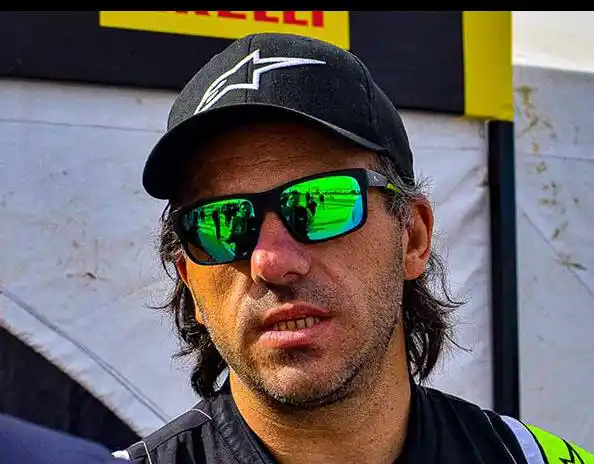 Postura. La adoptada por Rody Aldasoro para correr en Olavarría, en Mar y Sierras A